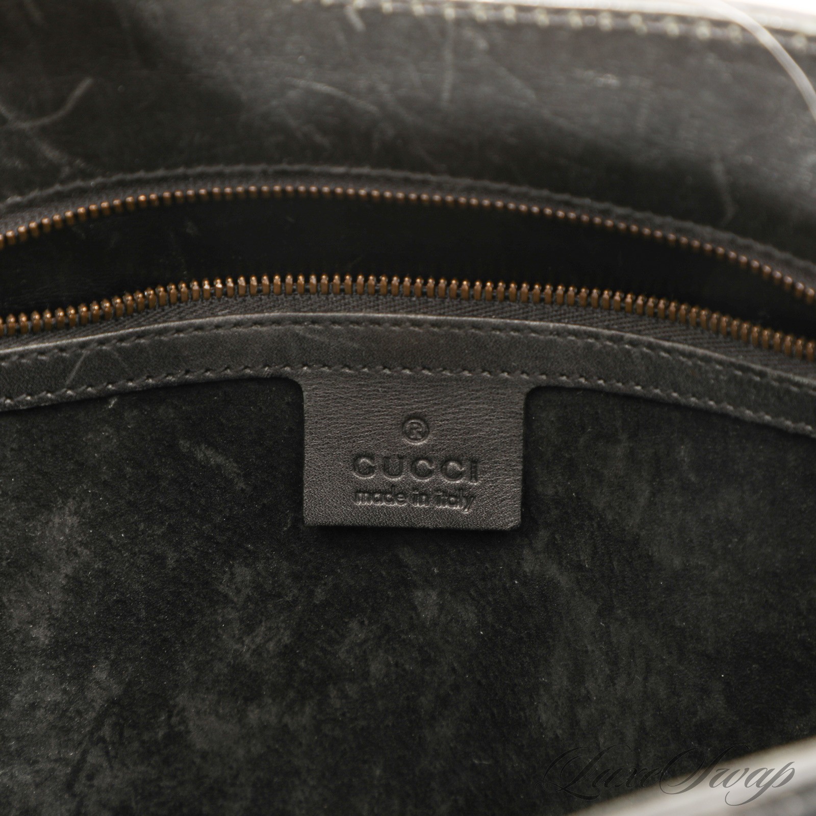 Gucci Made in Italy Black Running Leather Marmont Buckle Handbag Bag #16E008