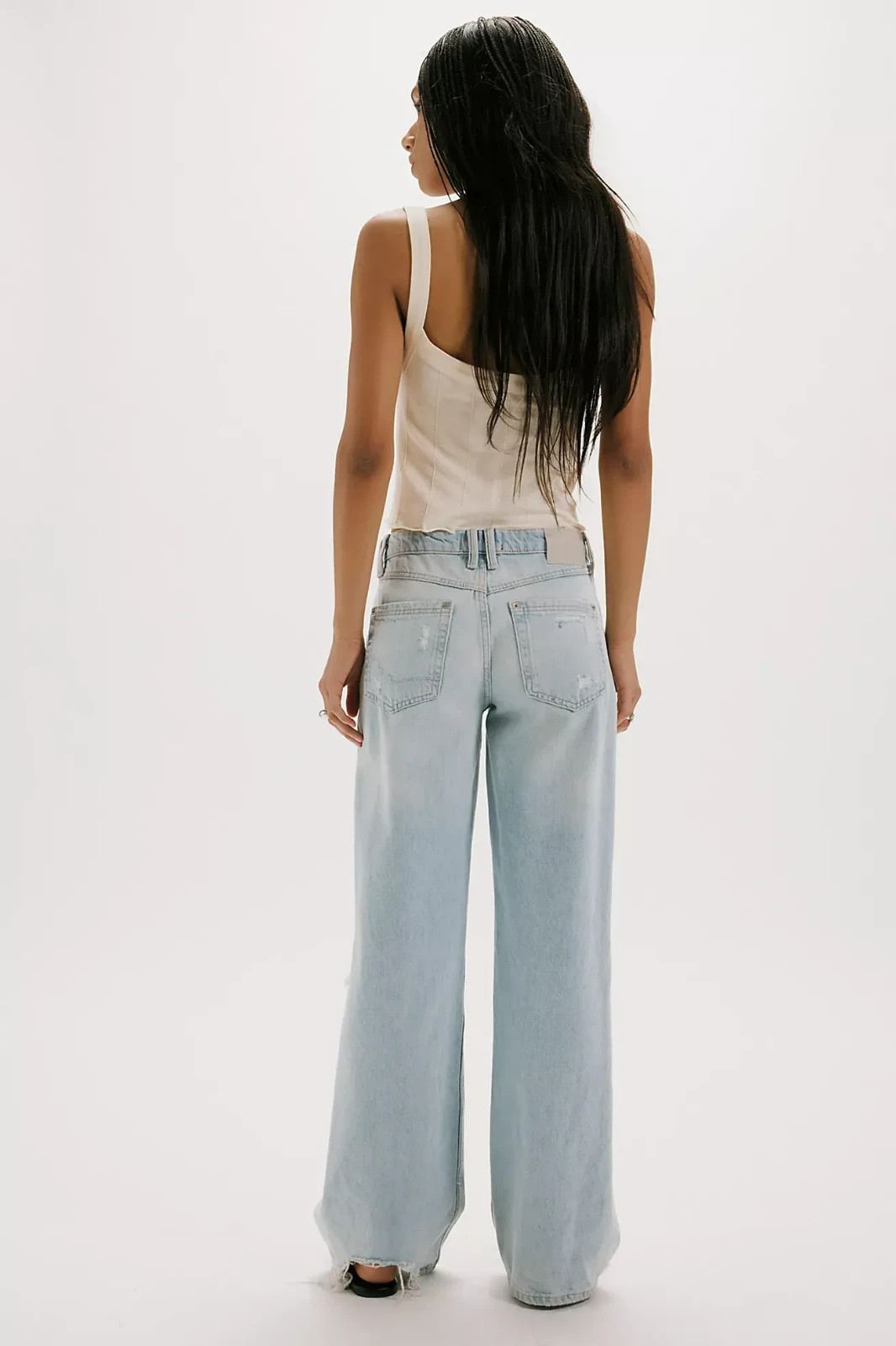 Freepeople – We The Free Tennessee Low-Rise Boyfriend Jeans – Sale Off