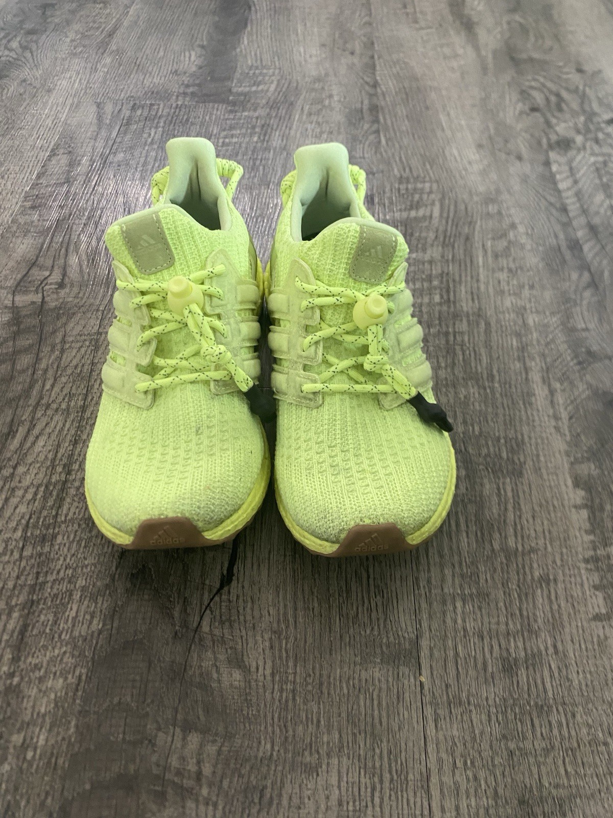 adidas Ivy Park Men’s Ultraboost Neon Green Running Shoes Size 6
