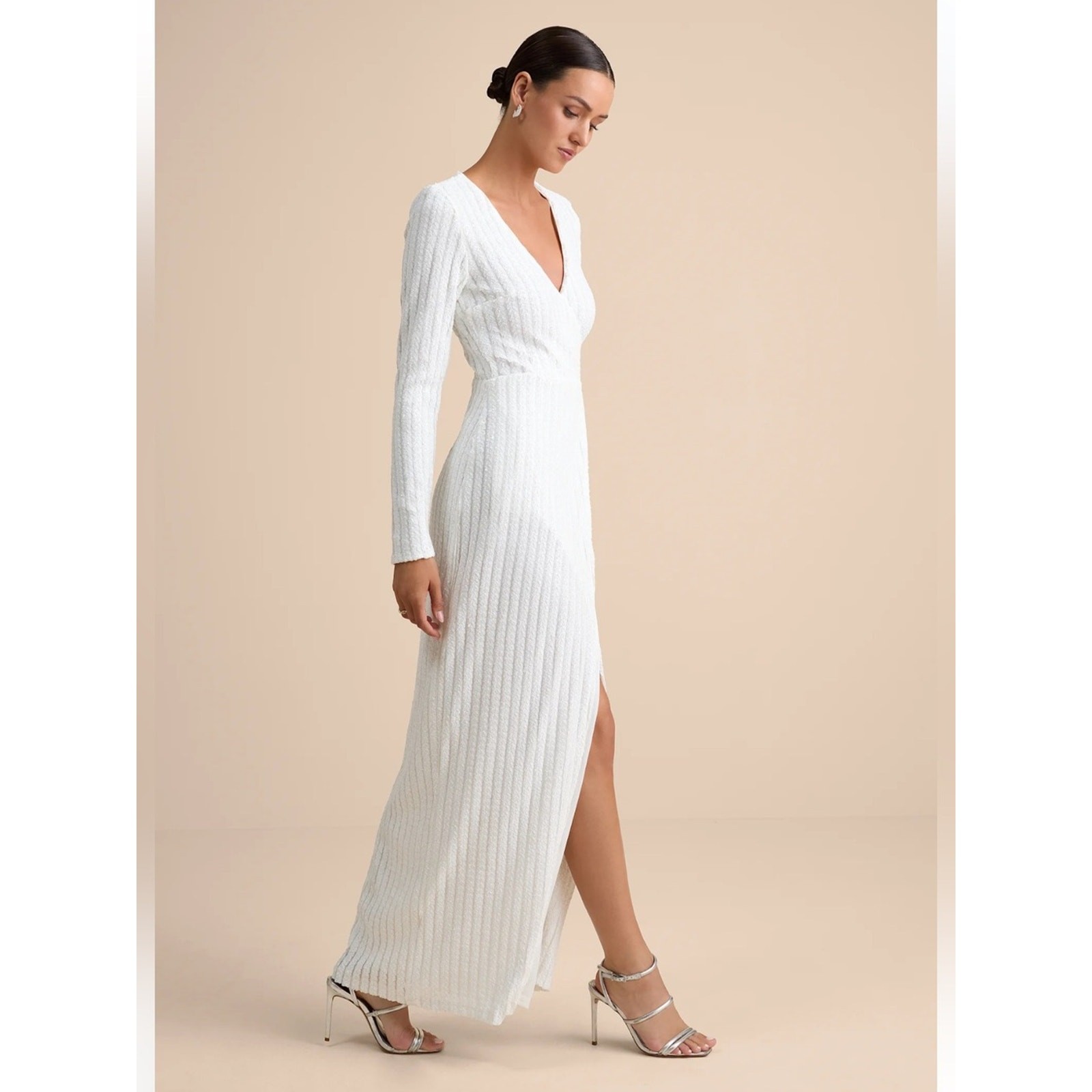 Lulus Love Lasts Forever White Sequin Long Sleeve Maxi Dress Size XS NWT