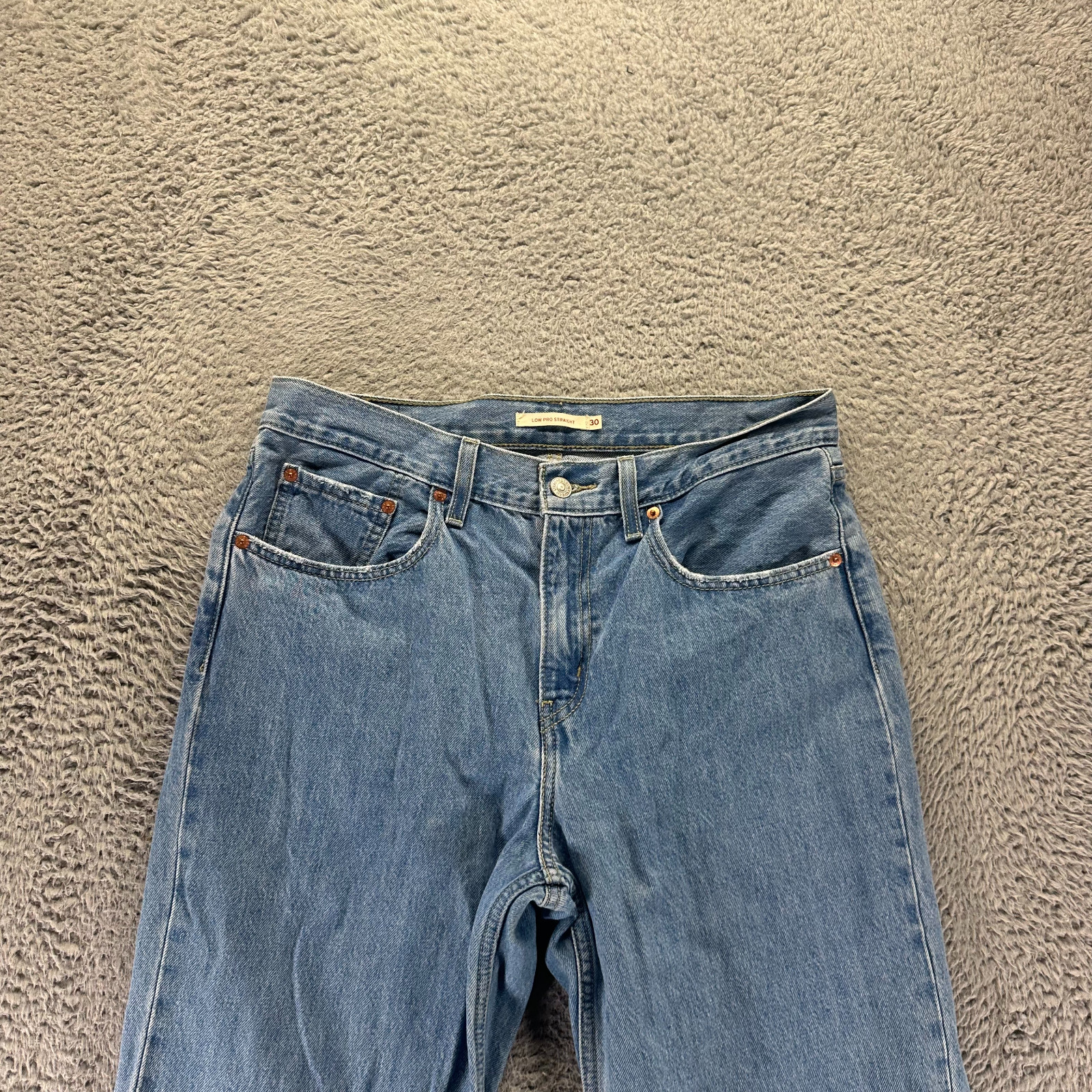 Levi’s Low Pro Jeans Womens 30×31 Blue Cotton Denim Straight Leg Travel Workwear