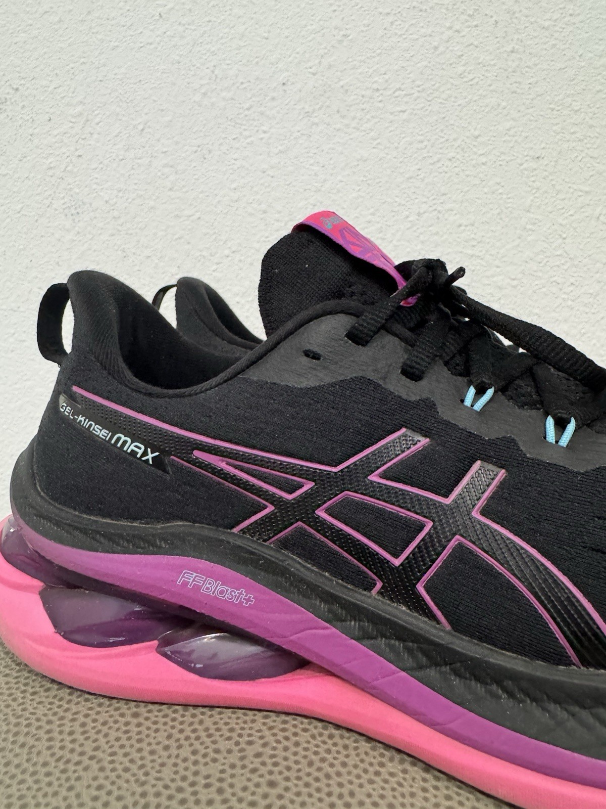 Asics Gel Kinsei Max Sneakers Running Shoes Women’s Size 11 Black / Pink