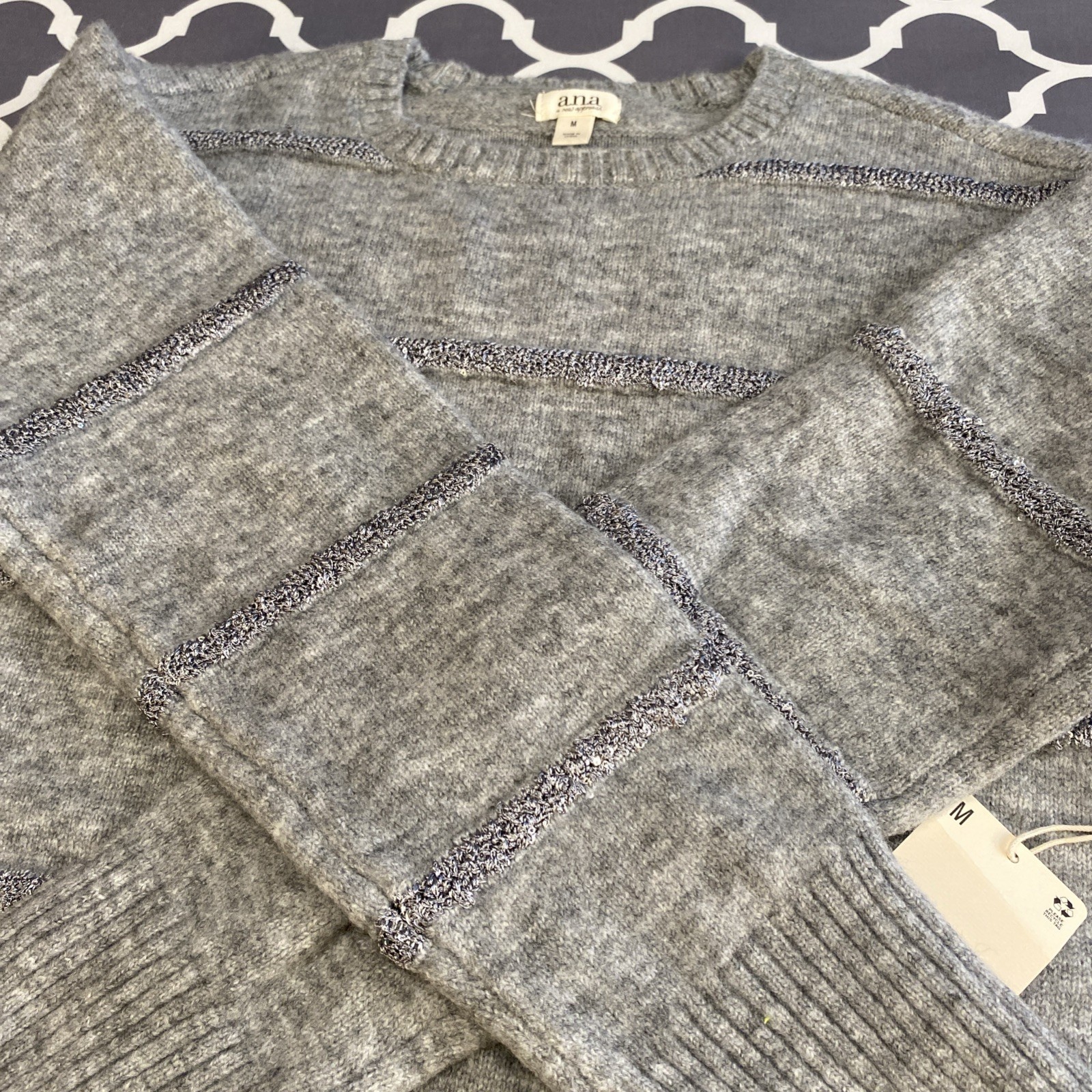 NWT Women’s a.n.a. Silver & Gray Sweater Size M