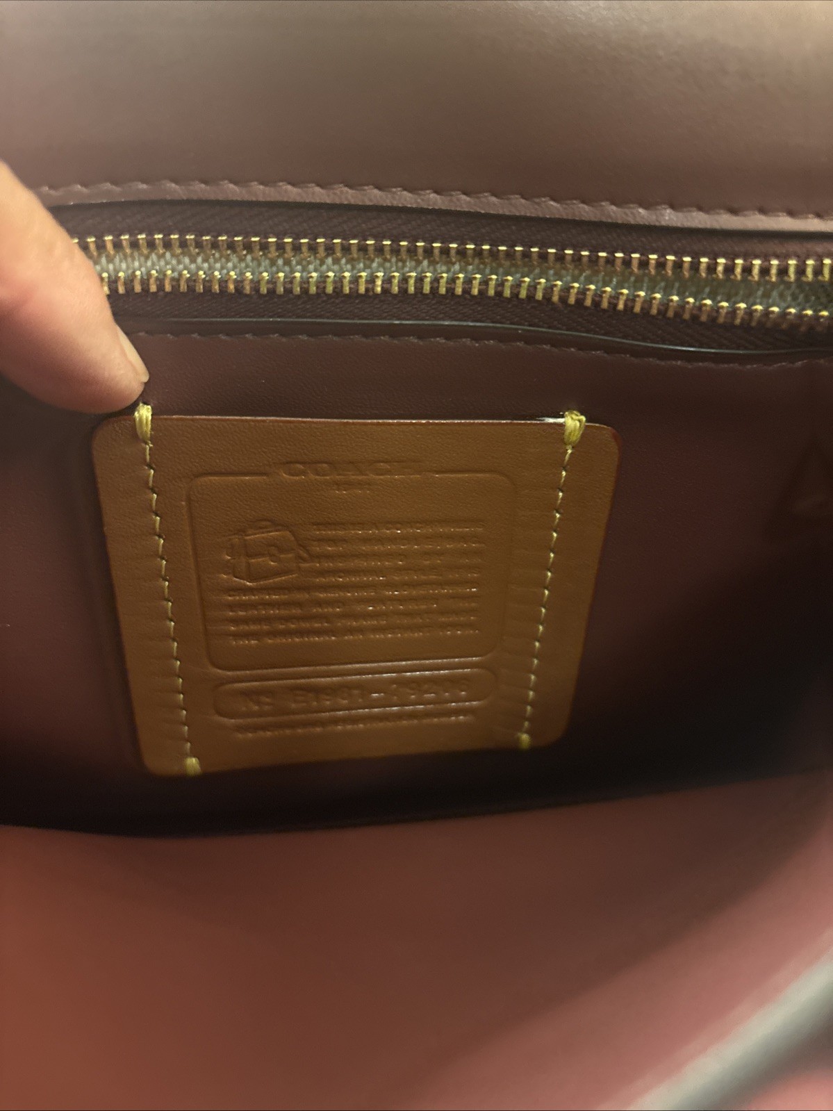 COACH WILLIS 2 Tone Brown LEATHER 2-WAY W HANDLE CROSSBODY BAG 10” Stain (o66