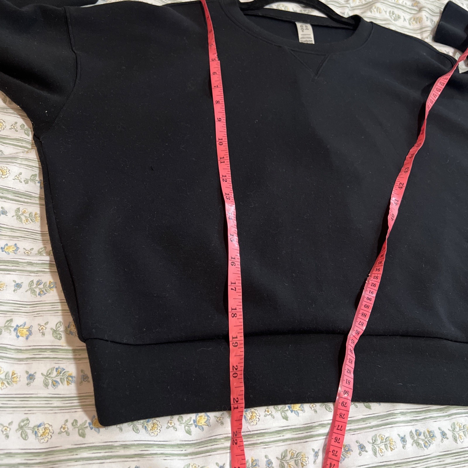 Spanx AirEssentials Crew Neck Sweatshirt Size L $98 MSRP
