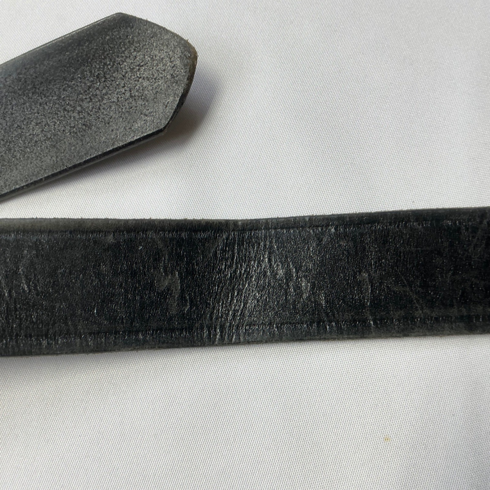 Goulds & Goodrich Black Leather Belt Silver Buckle Mens Size 42 107CM