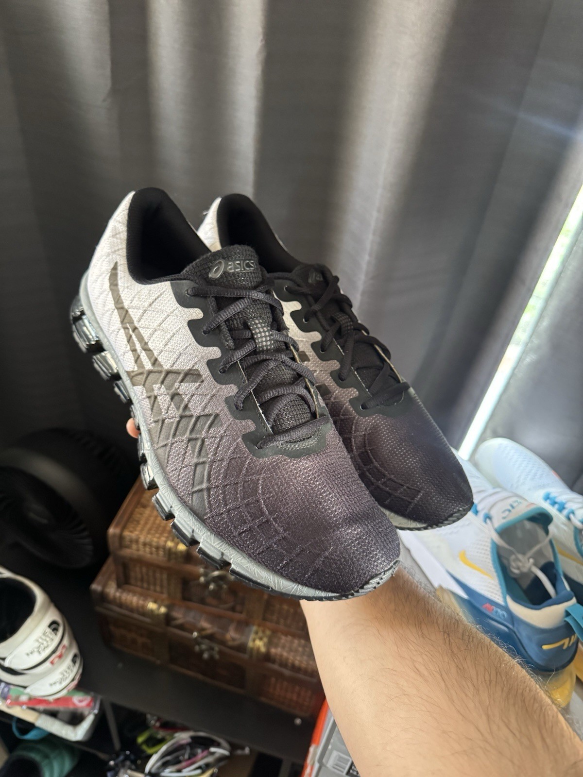 ASICS Gel Quantum 180 Men’s Running Sneakers Black White Gray