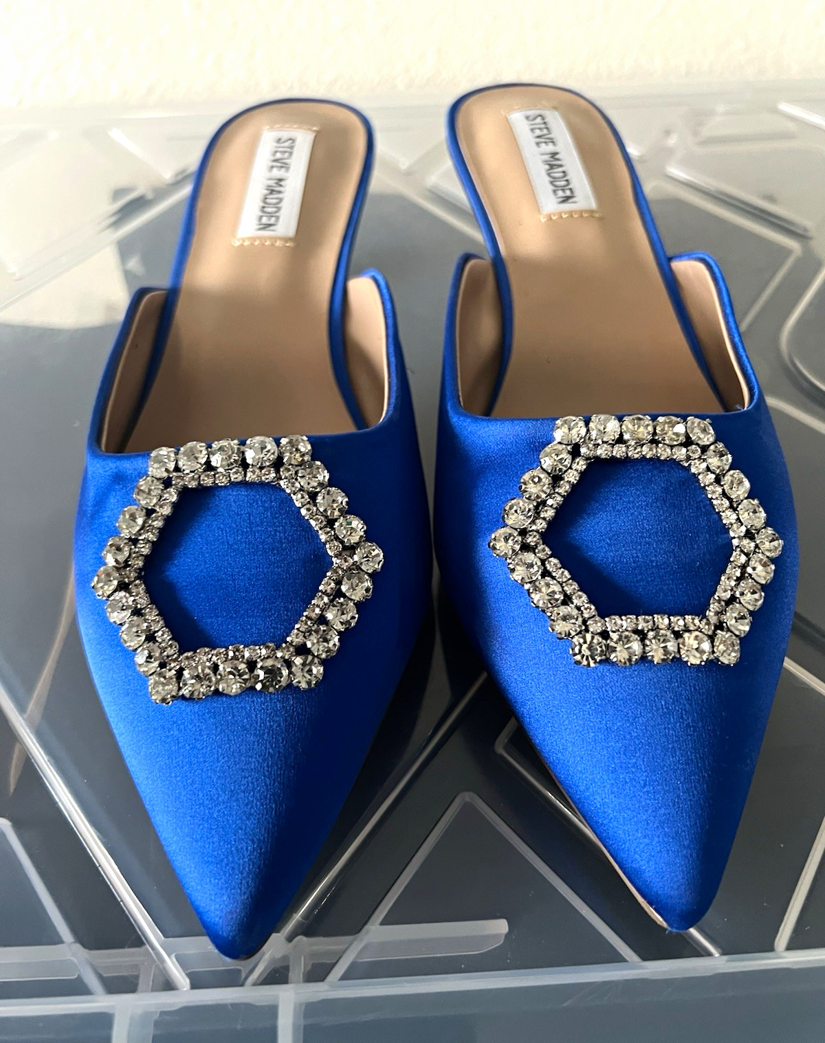 Steve Madden Women’s Blue Pointed Toe Mule Heels Size 8 Rhinestone Slip-On