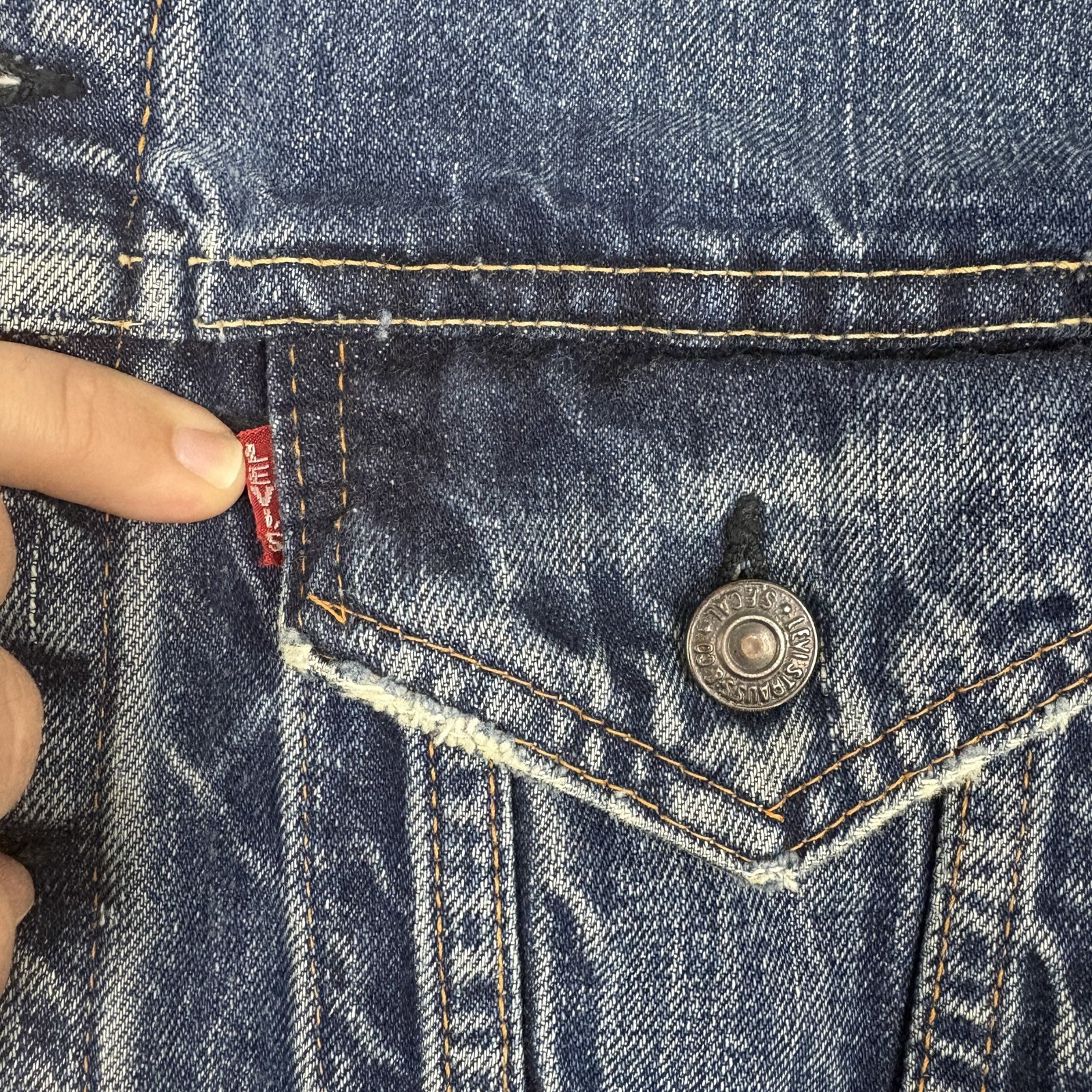 Levi’s 70505 Big E Type 3 Denim Trucker Jacket 42 (20.5×23.5) Vintage Distressed