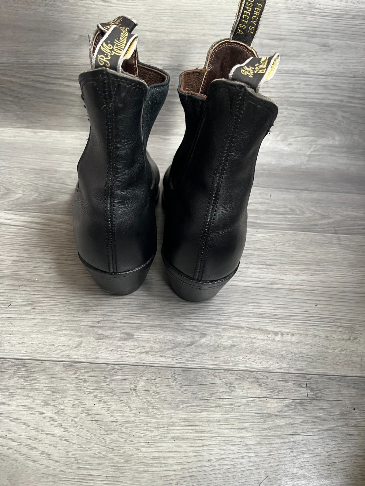 Vintage R.M Williams Bushman black chelsea boots Cuban heel uk 8.5G