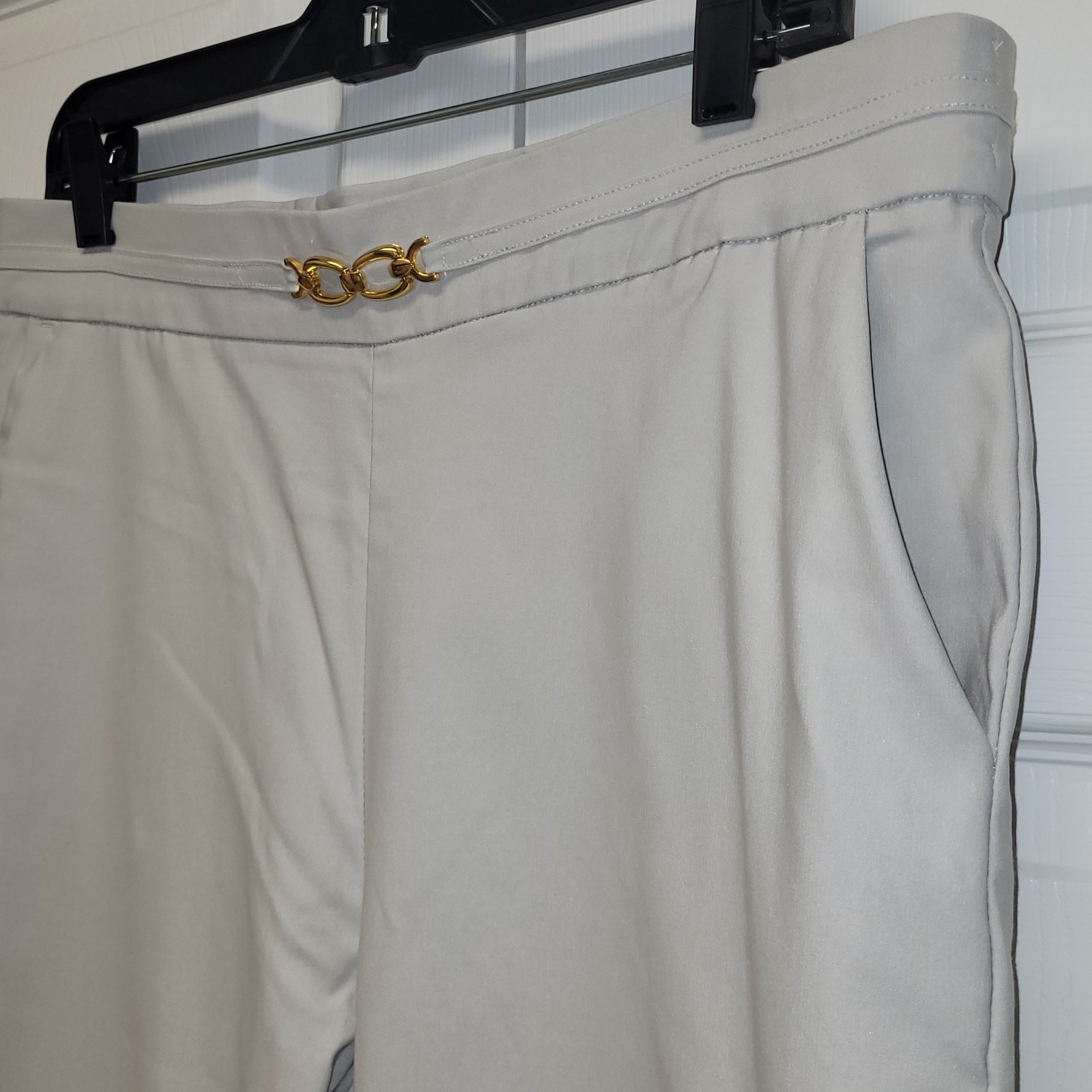 Counterparts Luxe Stretch Pants Womens L Gray Ghost Pull On Ankle Slim Leg NWT