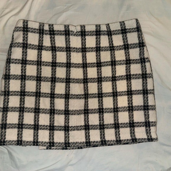 Altar’d State black and white plaid mini skirt in XL