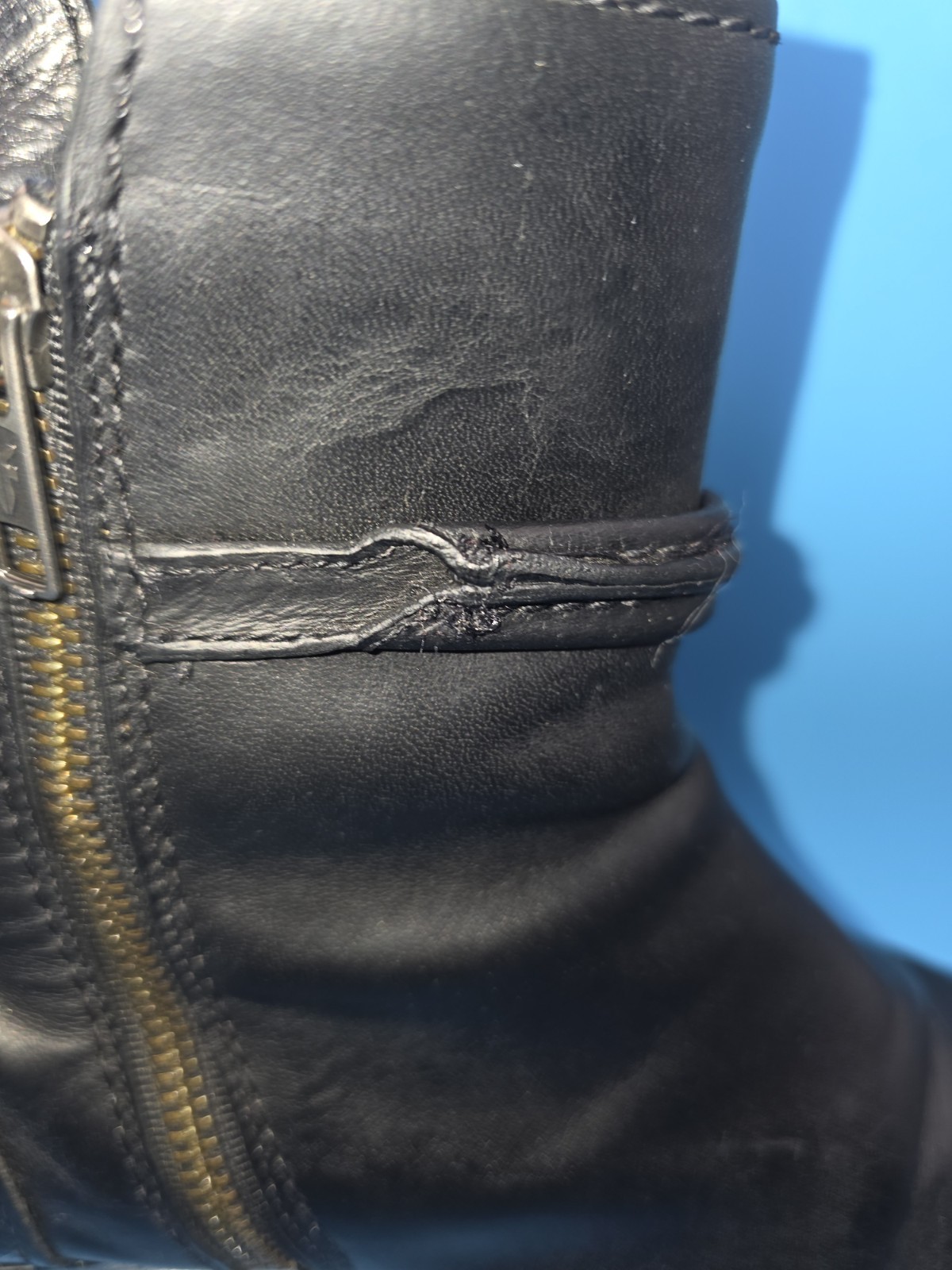 FRYE Melissa Black Leather Inside Zip Boots Size 8B EUC Style 3478443