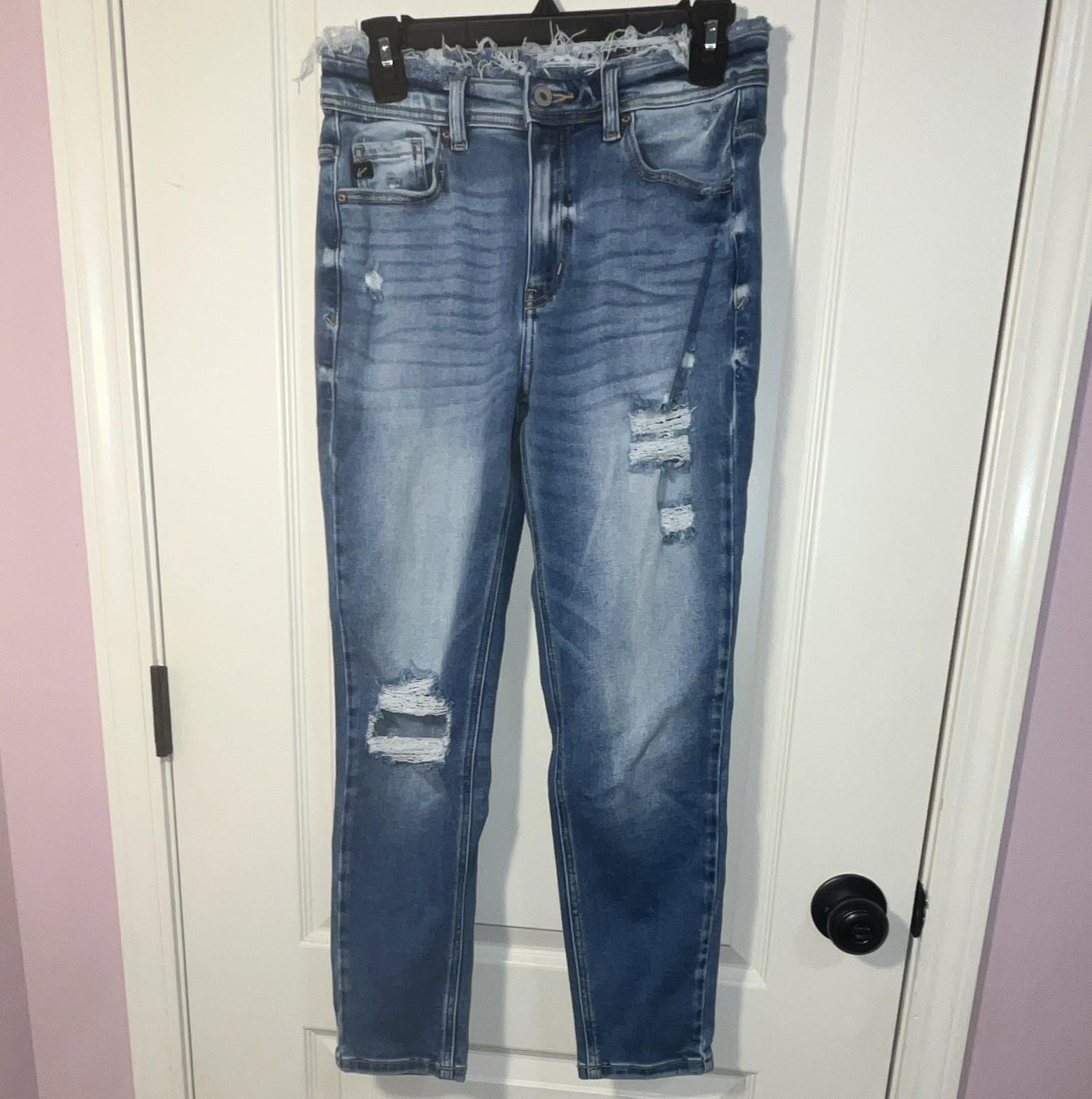 KanCan Jeans Women’s Skinny Blue Medium Wash High Rise Distressed Stretch 26