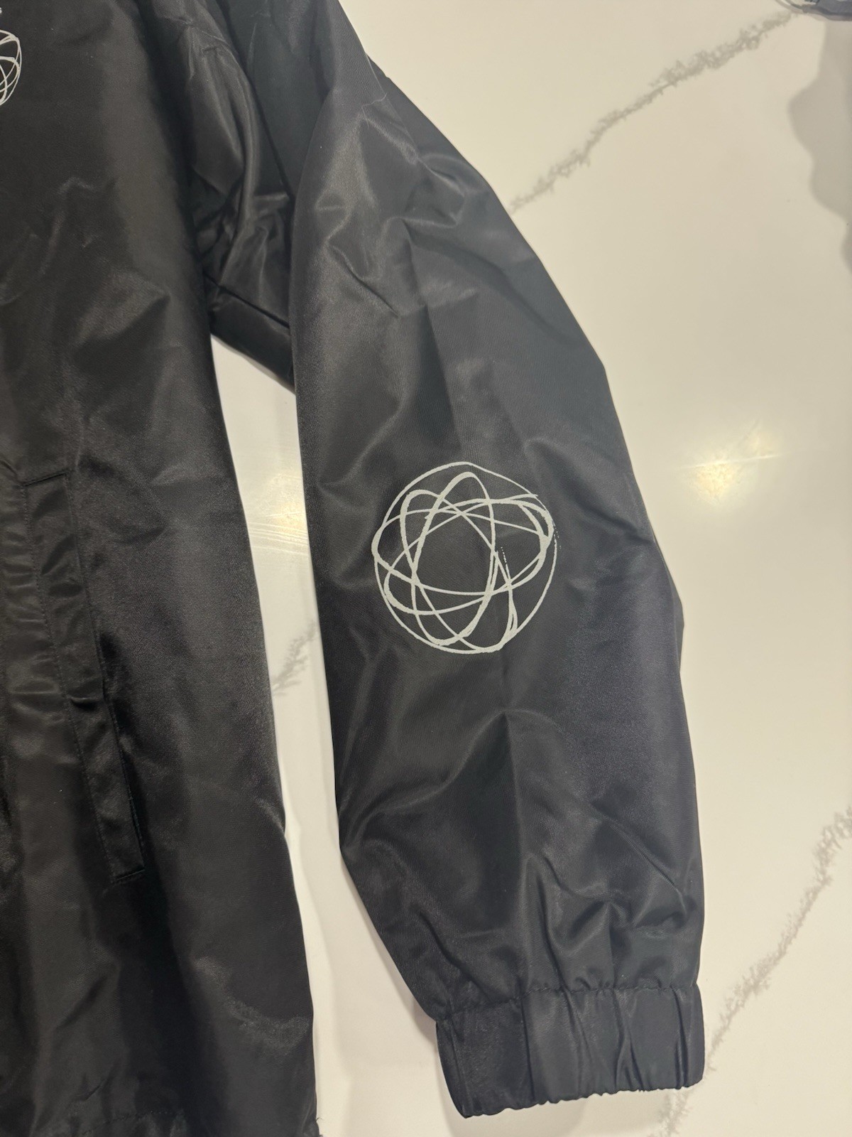 Futura Laboratories Black Graphic Logo Snap-Front Coach Jacket Point Collar L