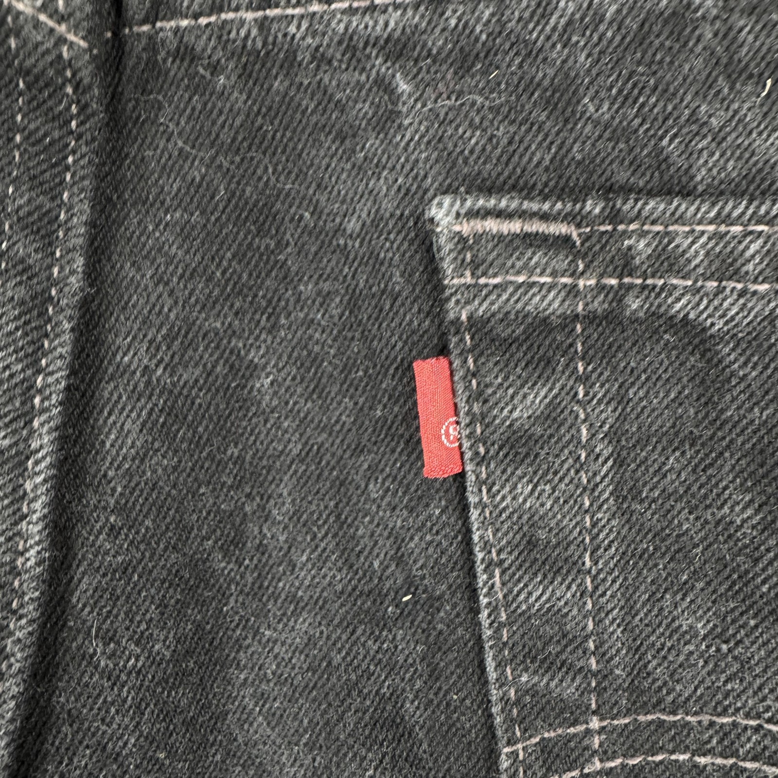 Vintage Levis 550 Jeans Mens 37×40 Charcoal Wash Black Relaxed Tapered USA 90s