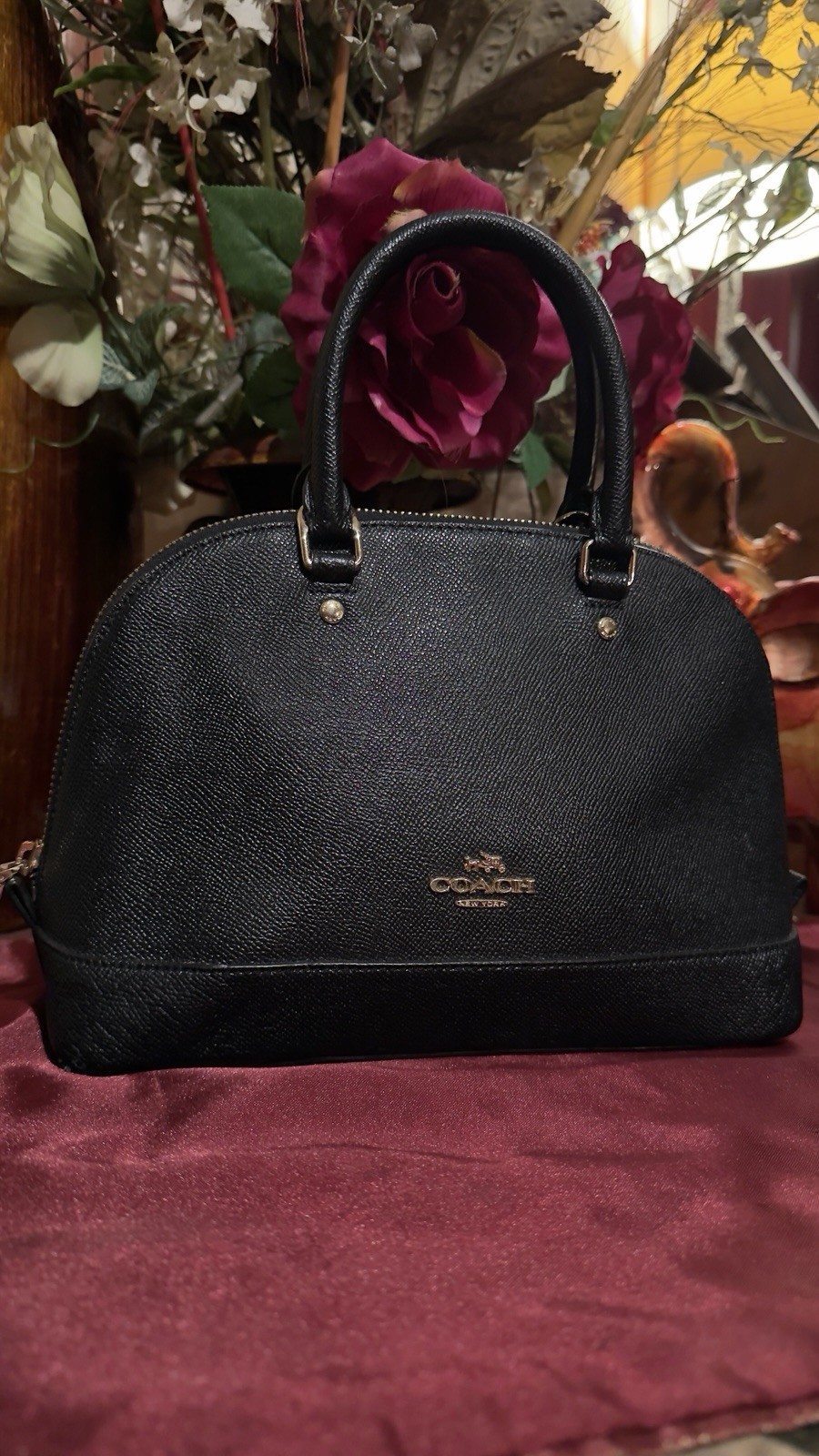 Small Coach Black Crossgrain Leather SIERRA Satchel Hand Bag Tote