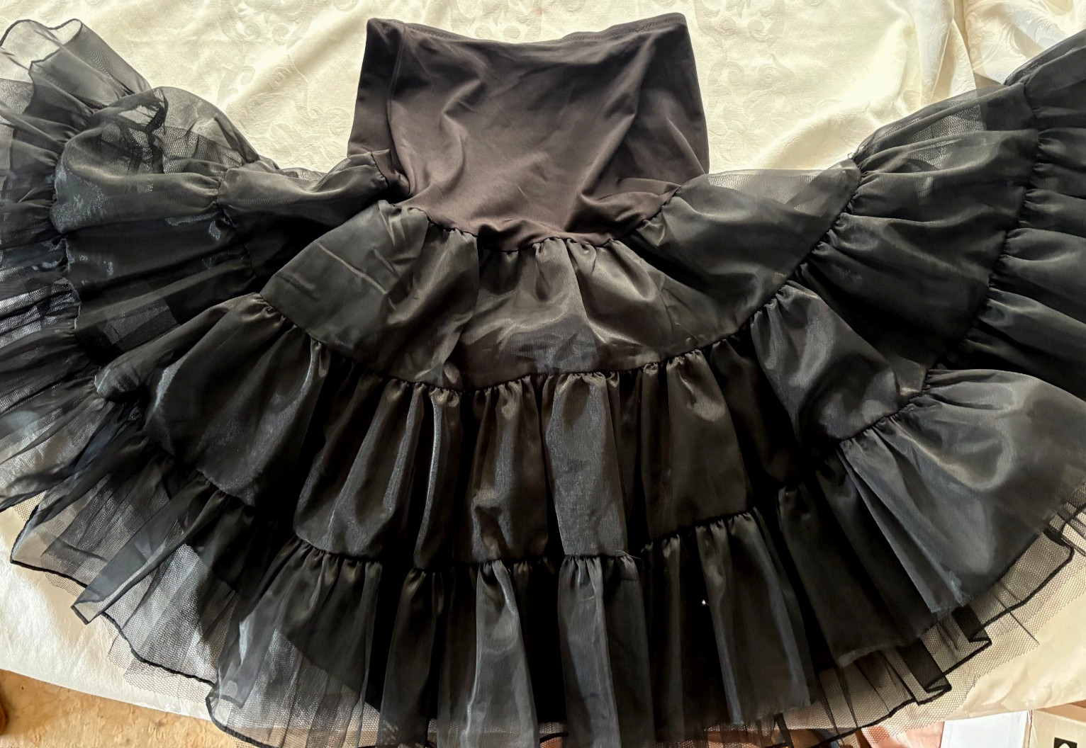 50’s Style Black Crinoline Petticoat Size Med
