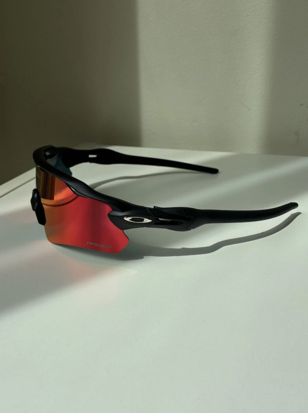 NEW Oakley 009208 Radar Ev Path Men’s Sunglasses Black Frame – Red Prizm Lens