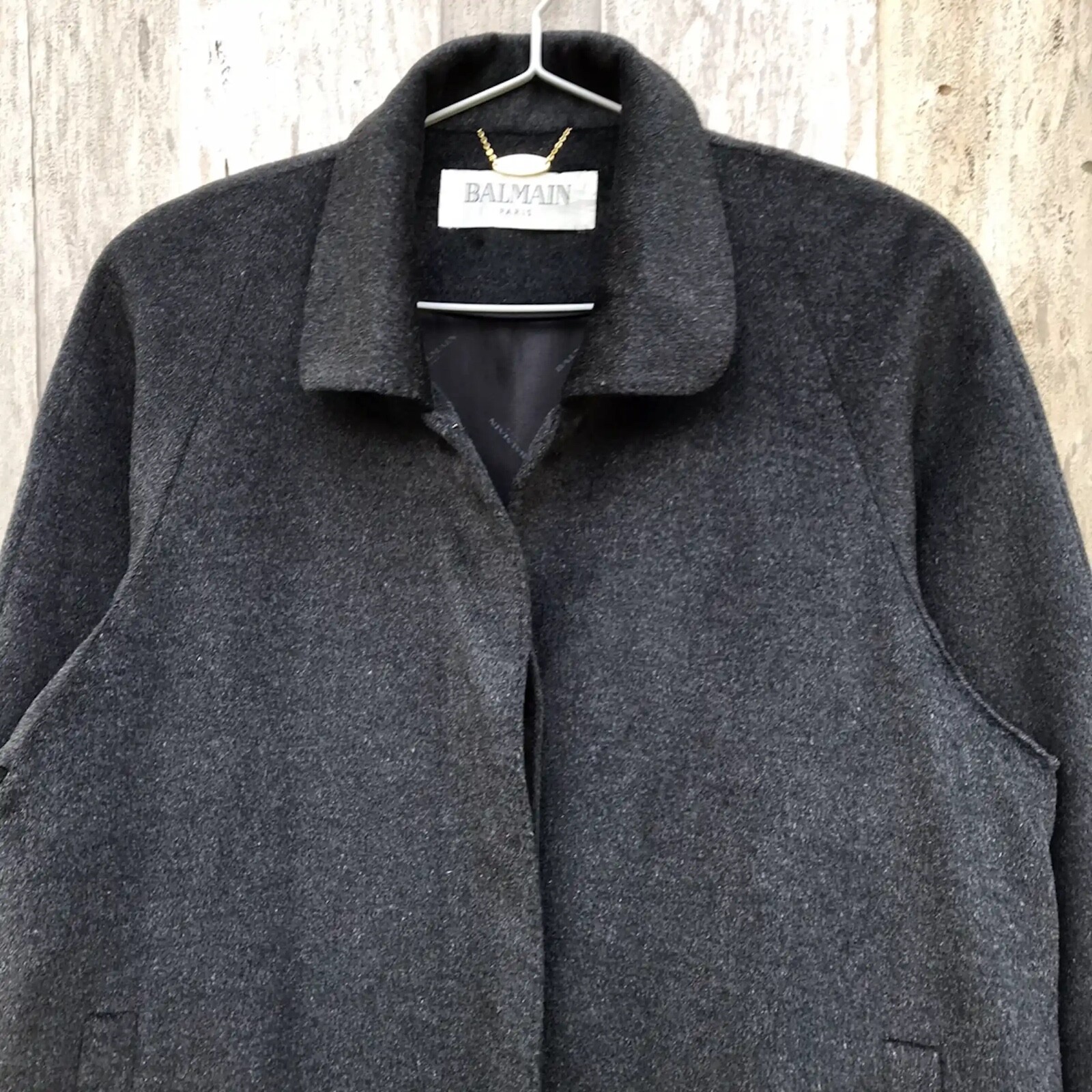 Balmain Grey Wool Coat Men or Women’s Size Large (24 In Pit-To-Pit)