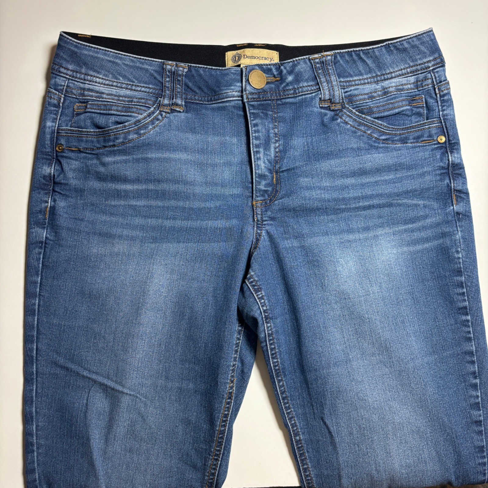 Democracy Ab solution Denim Blue Jeans Women’s 14 light Wash Whiskering Stretch