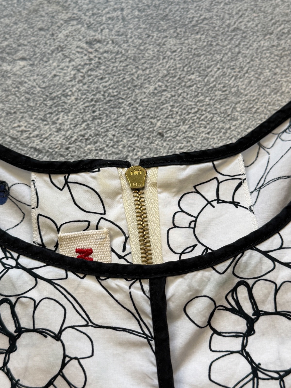 Marni Floral Sleeveless Blouse White Black Blue Made in Italy