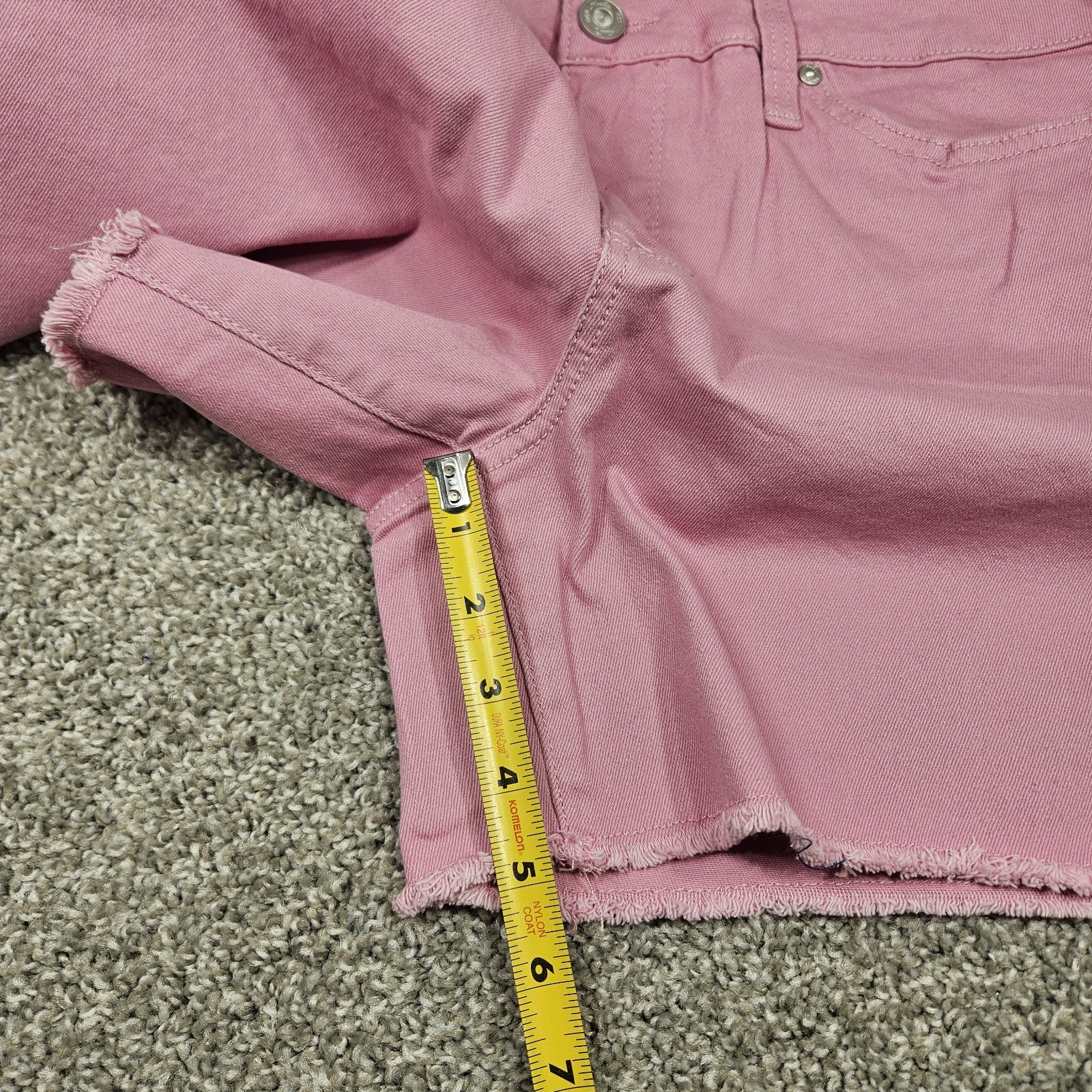 Seven7 Shorts Women’s Size 12 Fray Hem High Rise Denim Pastel Lavendar Zip