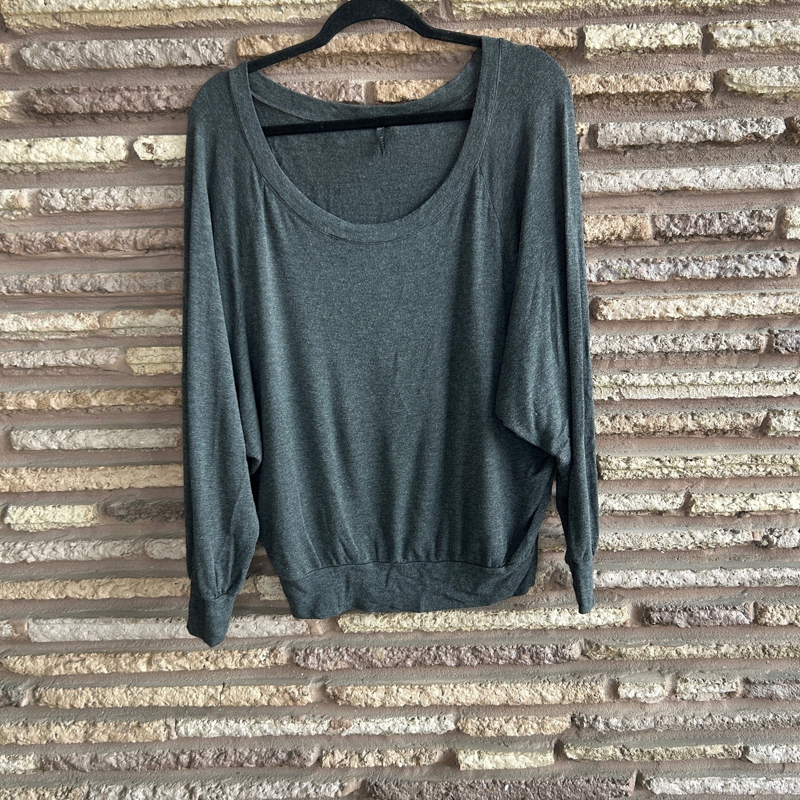 Gray Lightweight top USA Made Jersey Knit Scoop Neck Size 1 Small Dolman Sleeves