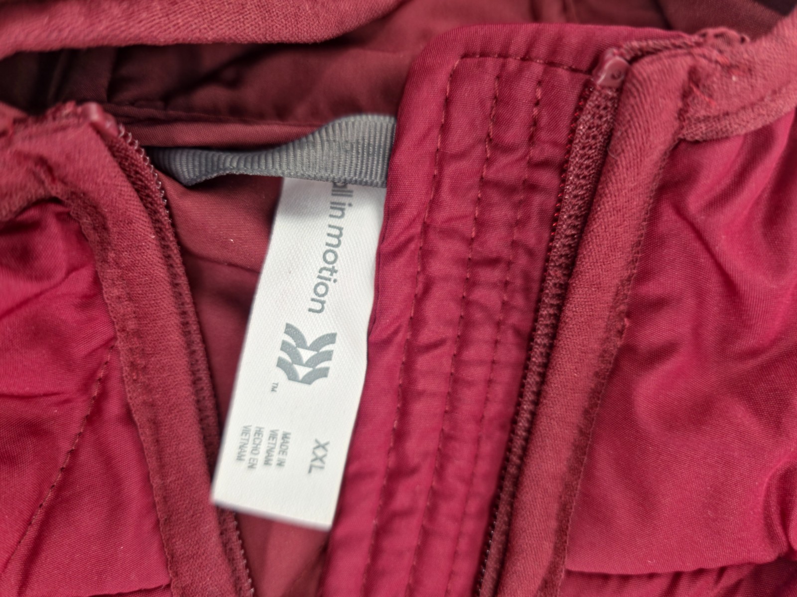 All in Motion Men’s Lightweight Packable Hooded Full Zip Jacket Burgundy XXL