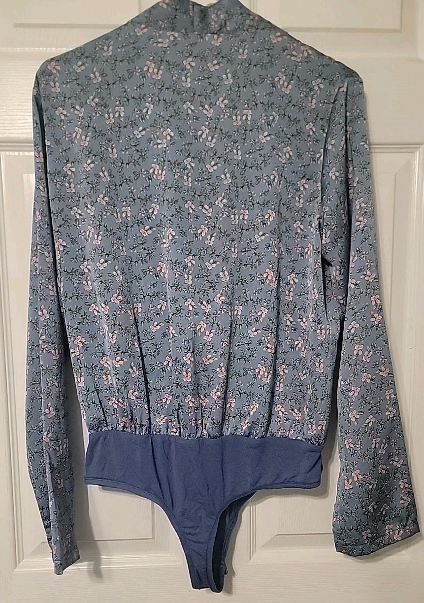 NWOT Sz L Super Down by Revolve Surplice Bodysuit, Hand Wash, Blue w Pink