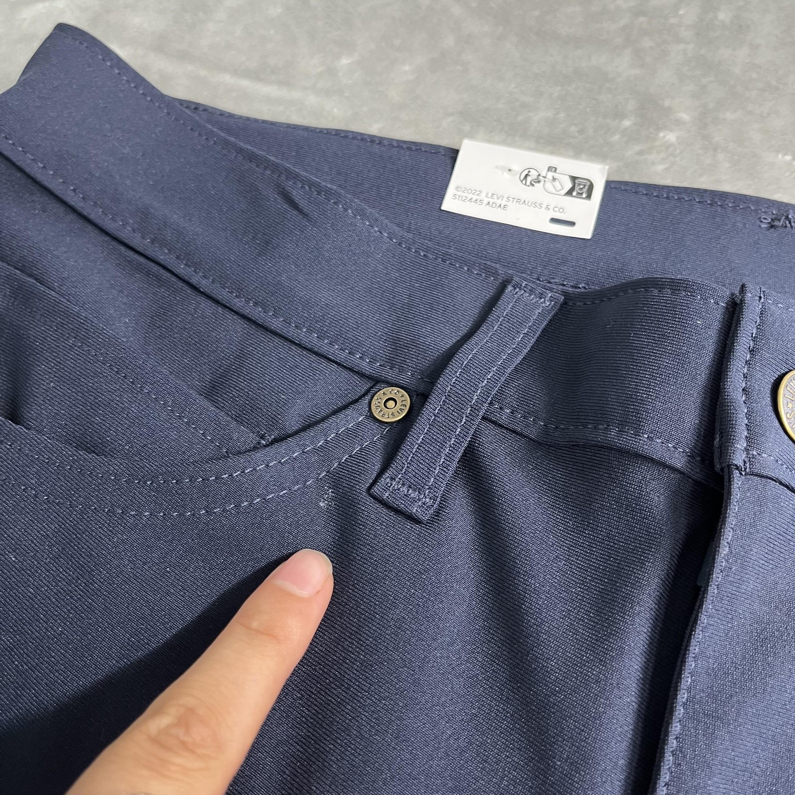Levi’s 511 Jeans Mens 34×32 Blue Dark Slim Fit Tech Stretch Quick Dry Pants