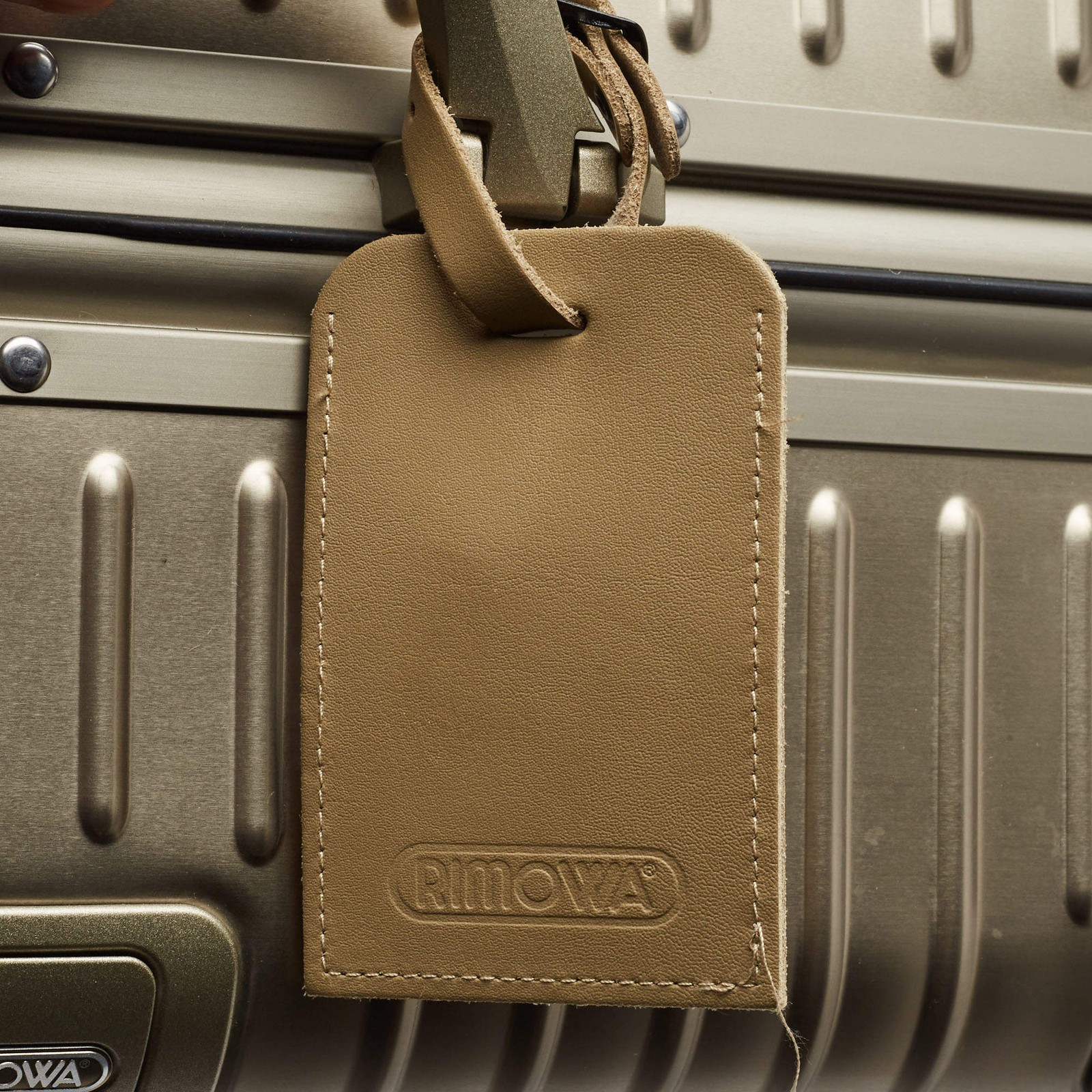 Rimowa ETag Large Topas Titanium Aluminium 4 Wheeled CheckIn Luggage