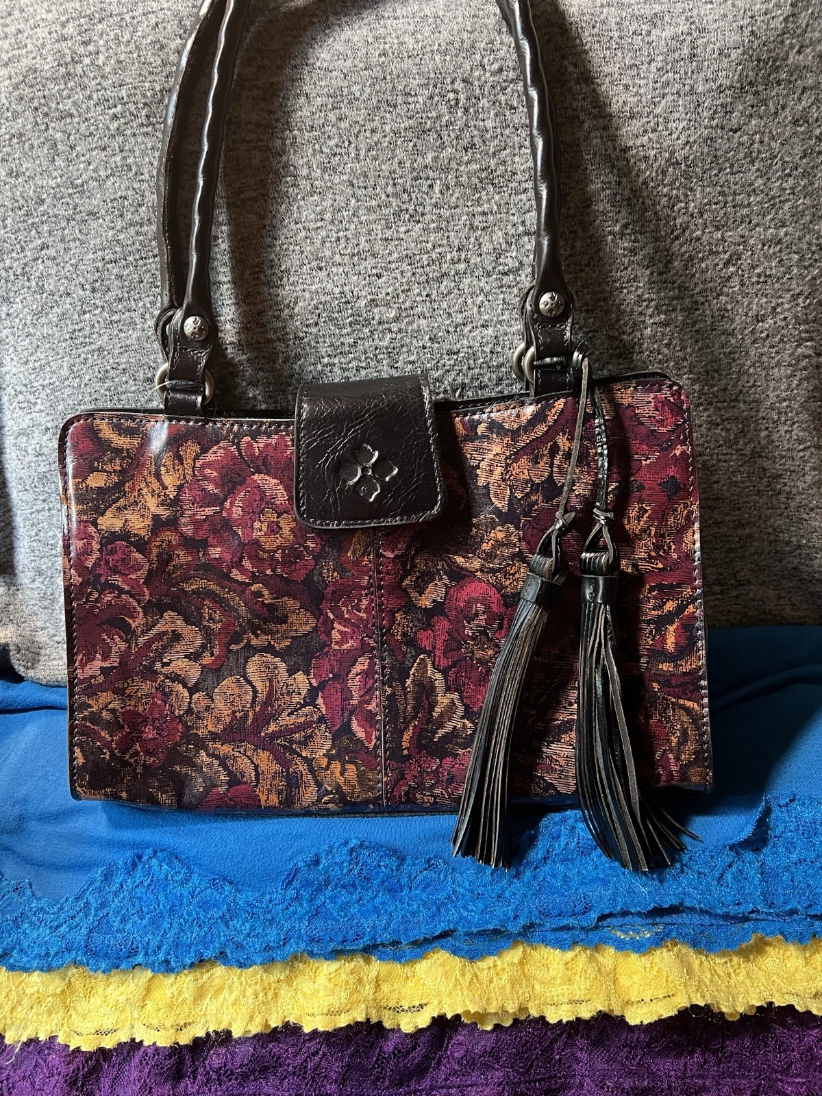 Patricia Nash Rienzo Wine Black Multi Floral Leather Tassel Carryall SnapSatchel