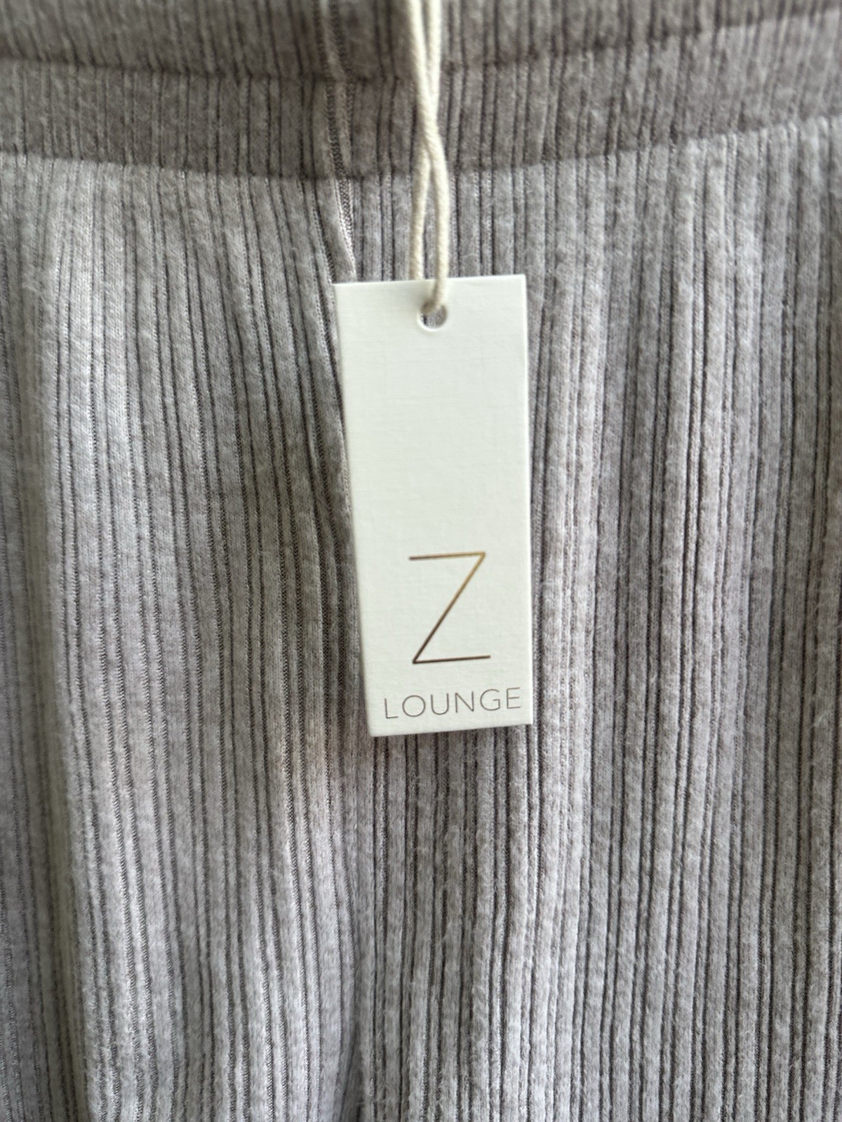 Z SUPPLY Women’s Ribbed Gray Slate Lounge Wear Shorts•Elastic Waist•NWT• Medium