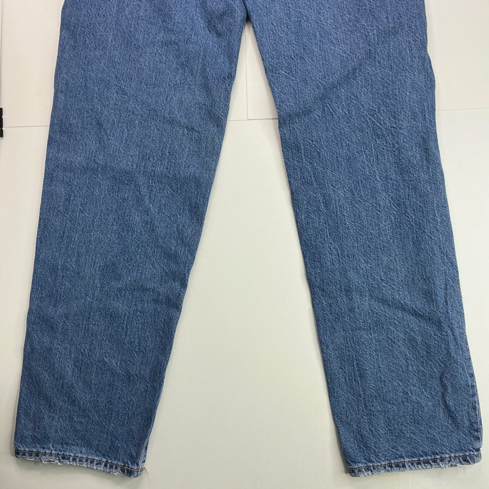 American Eagle Blue Baggy Jean Womens 2 Mid Rise Wide Leg Medium Wash Distressed