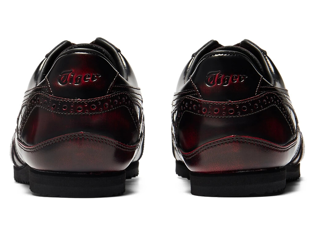 Onitsuka Tiger ULTIMATE TRAINER 1181A610 200 LICORICE BROWN CLASSIC RED