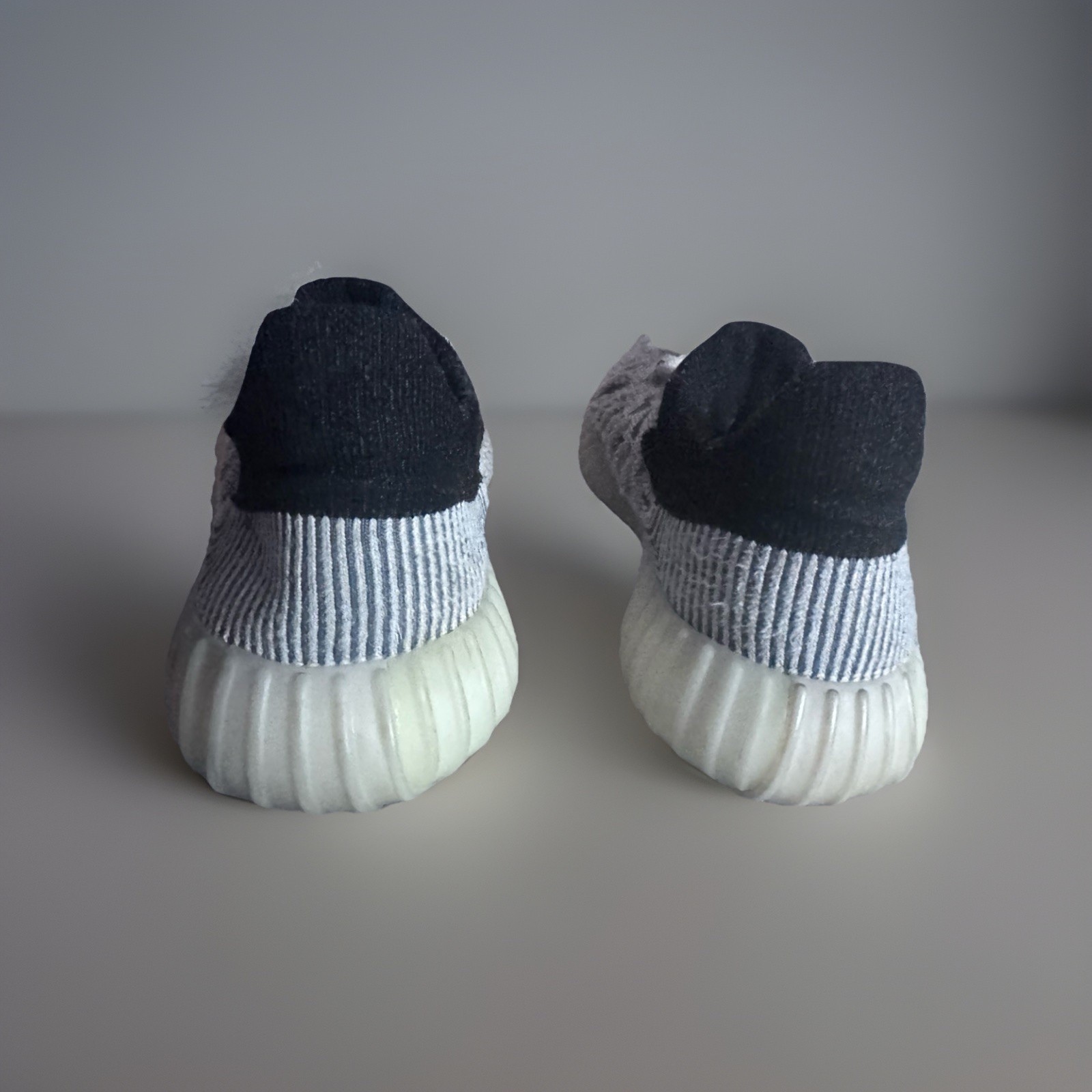 Adidas Yeezy Boost 350 V2 CMPCT PandaMen’s Size 6 IG9606 Black White No Box Worn