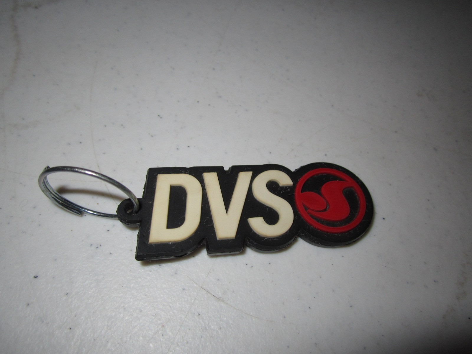 DVS Key Chain Global Skate Shoe Company Skateboard RARE! Only 1 Available Y2K