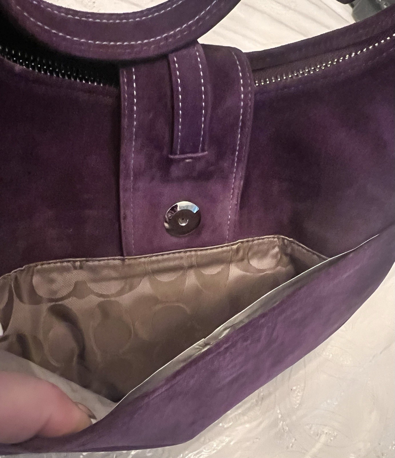 VINTAGE COACH HAMPTONS PLUM SUEDE LRG HOBO BAG-CARE KIT-DUST BAG & BOX NEW TAG