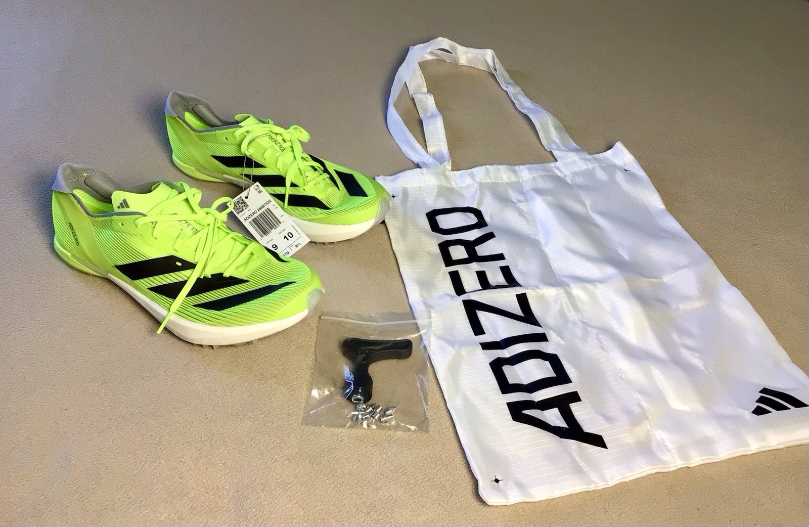 New w/ Bag & Spikes Set! Adidas Adizero Ambition Track/Field Men’s 9/Women’s 10