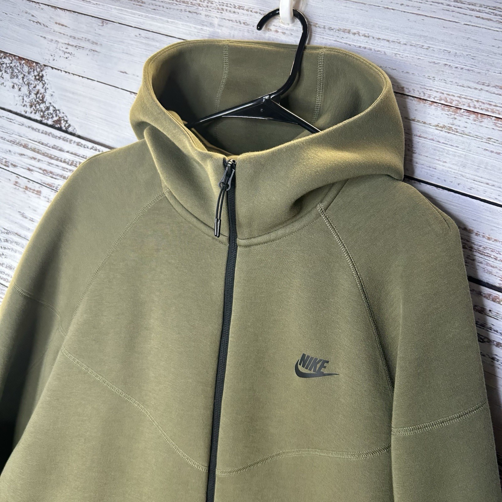 Nike NSW Tech Fleece Full-Zip Hoodie Olive Green FB7921-222 Slim Fit Men’s Large
