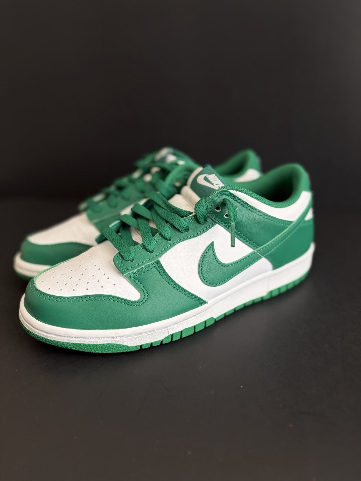 Nike Dunk Low GS White Malachite Green FB9109-114 Youth Size 6.5Y Shoes