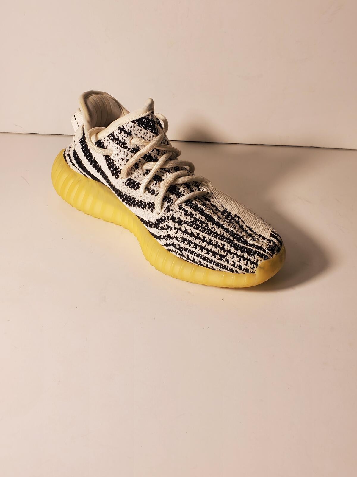 Men’s Adidas Yeezy Boost 350 V2 Zebra “Left Shoe Only” CP9654 Size 7.5
