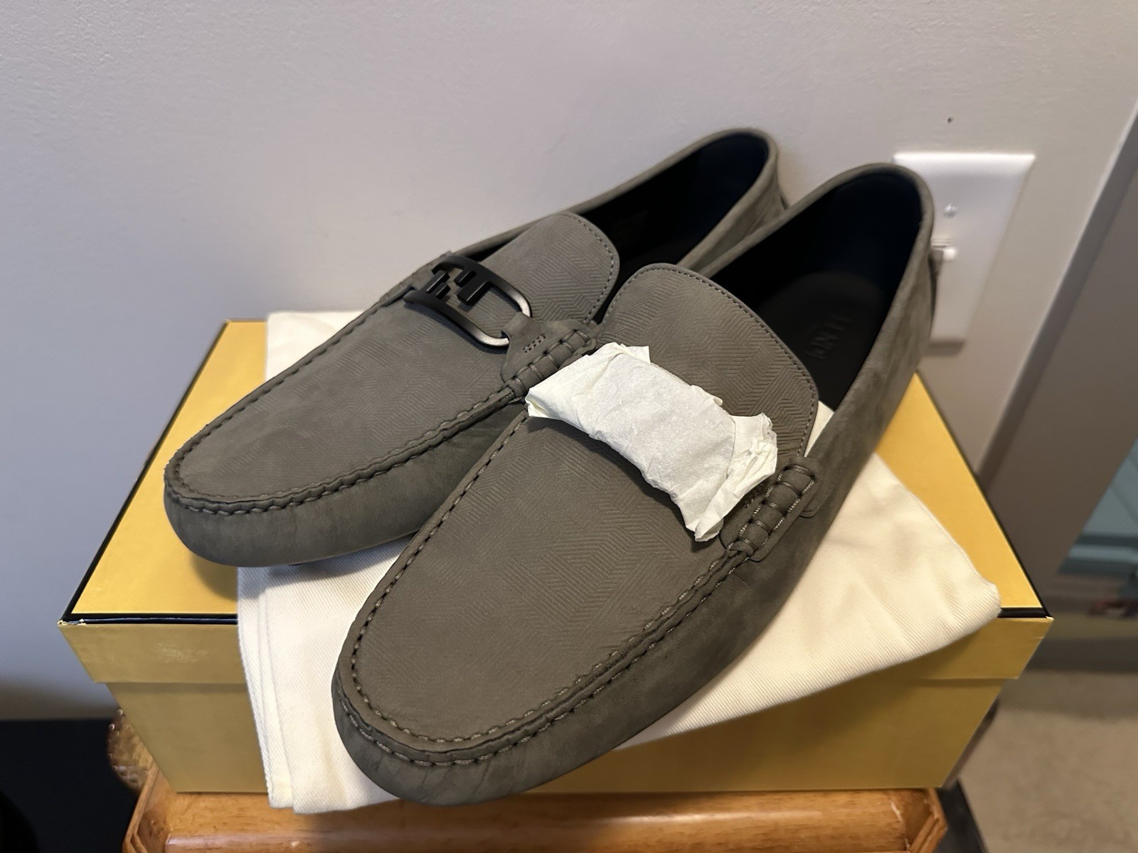 Fendi FF Logo O’Lock Suede Drivers Shoes QUARTZ 12 US/11 UK New $770