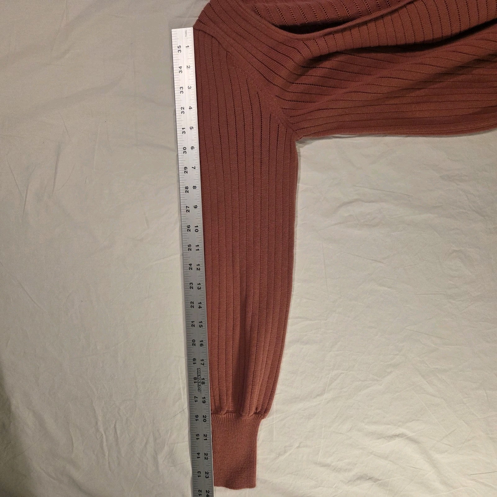 Evereve Kaia Knit Sweater Lightweight Scoop Neck, Women’s Size XS, Salmon Pink