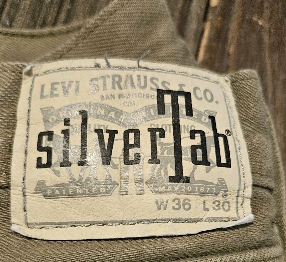 Vtg Levi’s SilverTab Jeans Men 36×30 Green Loose Relaxed Fit Straight Denim
