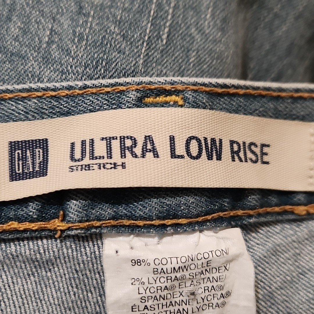 GAP ULTRA LOW RISE STRETCH BLUE JEANS 98% COTTON 2% LYCRA