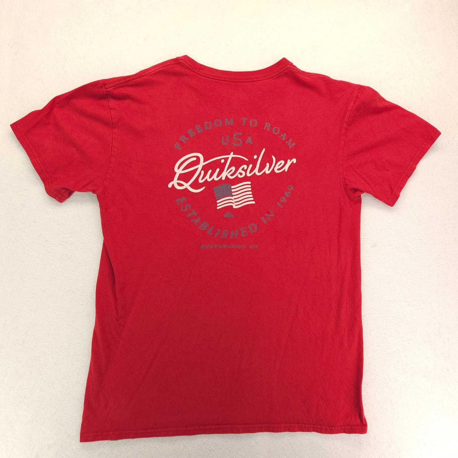 Quiksilver Crew Neck Short Sleeve Graphic T Shirt Mens Size Large L Red