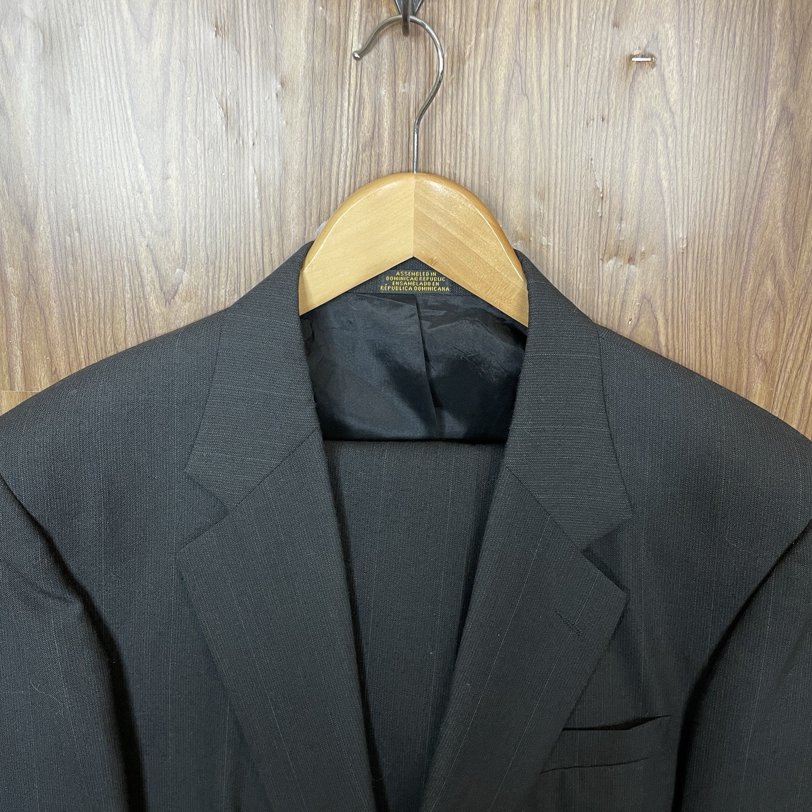 Towncraft 2 Piece Suit Mens 38R 32×29 Gray Striped Polyester Worsted Wool Pants