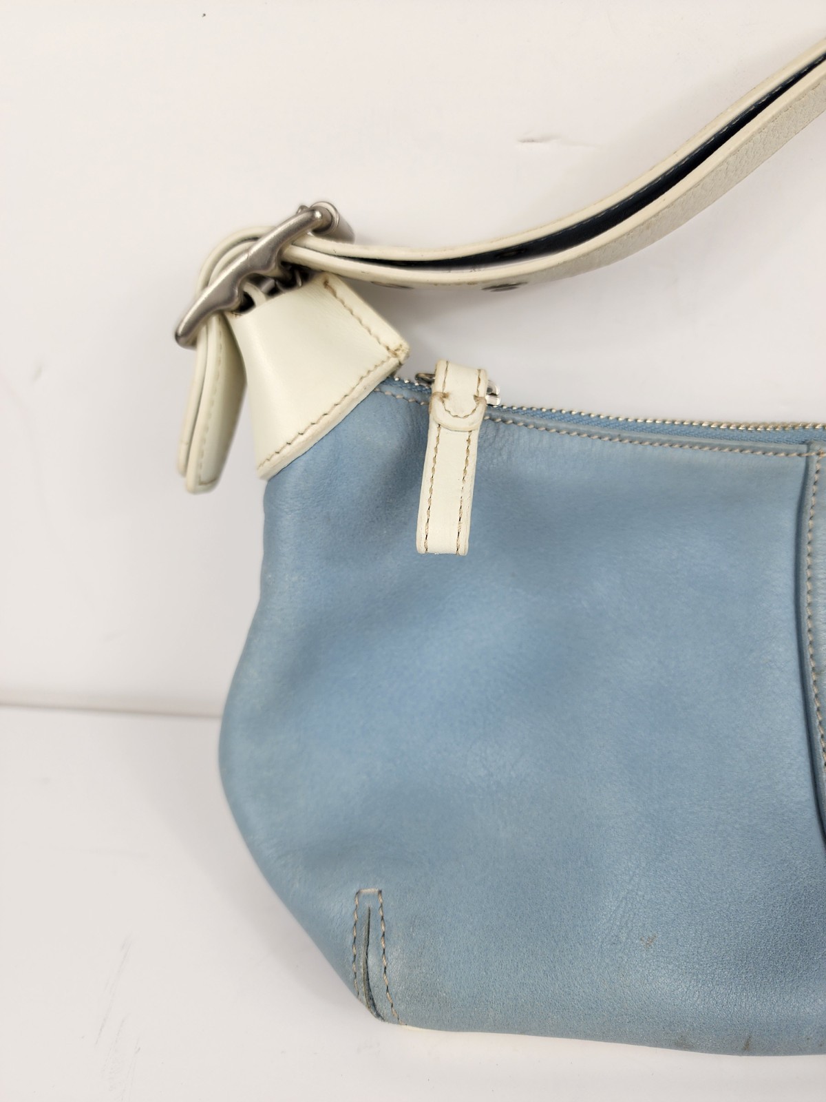 Vintage Coach 9564 Blue Leather Ergo Shoulder Bag Purse White Trim Hobo Baguette